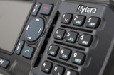 MT-680 (Vers�es 380, 450 e 800MHz) Transceptor M�vel/Fixo Tetra (Hytera) - Clique para ampliar a foto